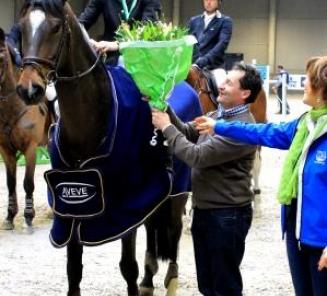 Rozelien De Beck & Freestyle van de Withoeve winnen Midden op Nationaal Indoor LRV