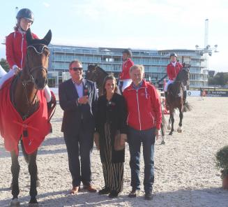 Ann Florence Noppe en Milona vh Speienhof winnen bij de 6-jarigen